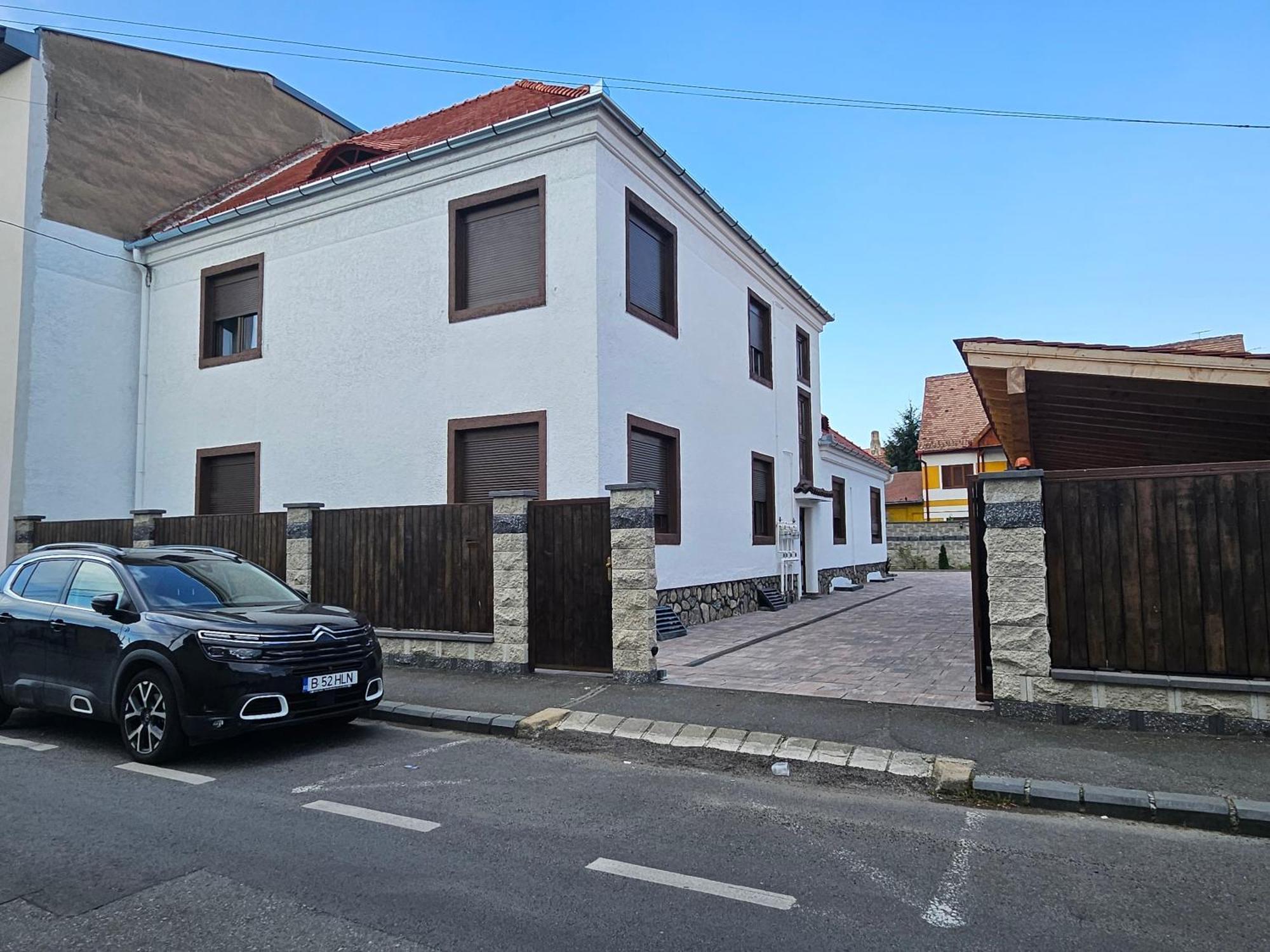 锡比乌Casa Raduly公寓式酒店 外观 照片